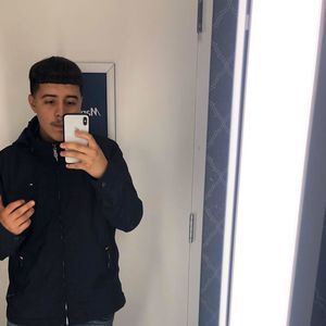 Meet your Posher, Gregory